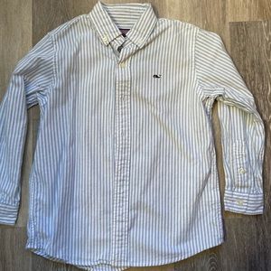 Vineyard Vines Boys size 6 Button Down.